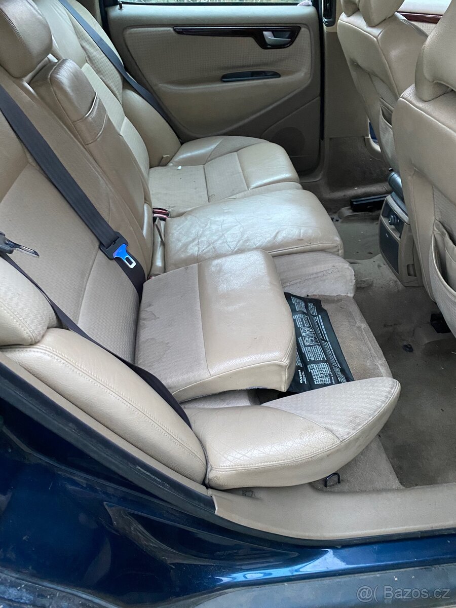 Sedačky Volvo v70 - 4