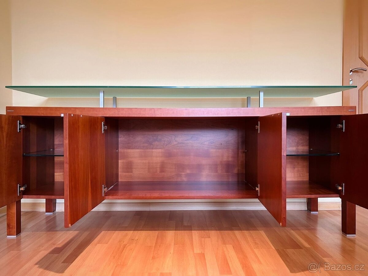 Nábytek z masivu - 4