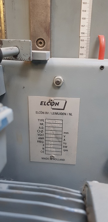 velkoformátová stojanová pila ELCON - 4