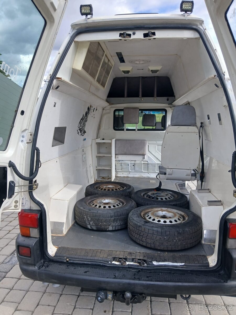 VW T4 Transporter 2.5 TDI Syncro, long, 2001 - 4