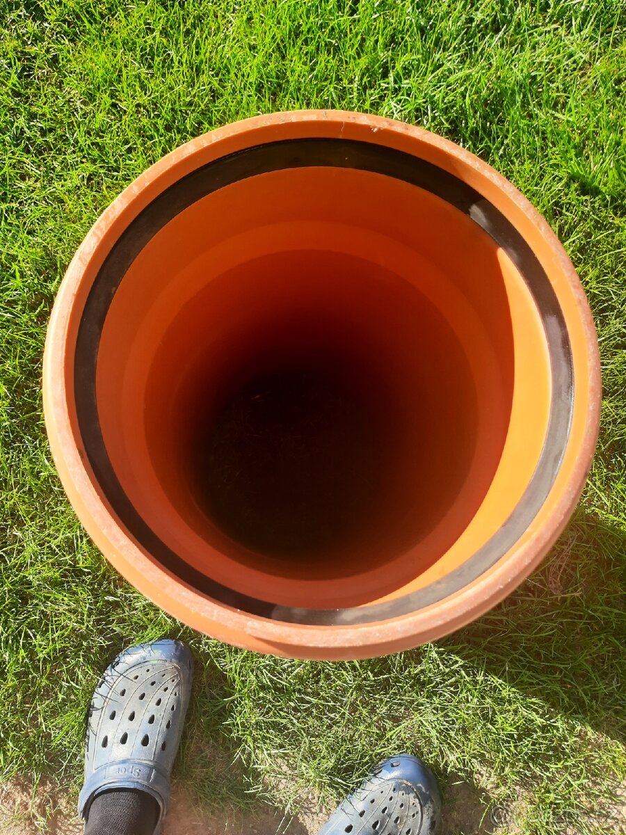 Prodám kanalizační Trubku KGM průměr 250×6,1mm délky 600mm - 4