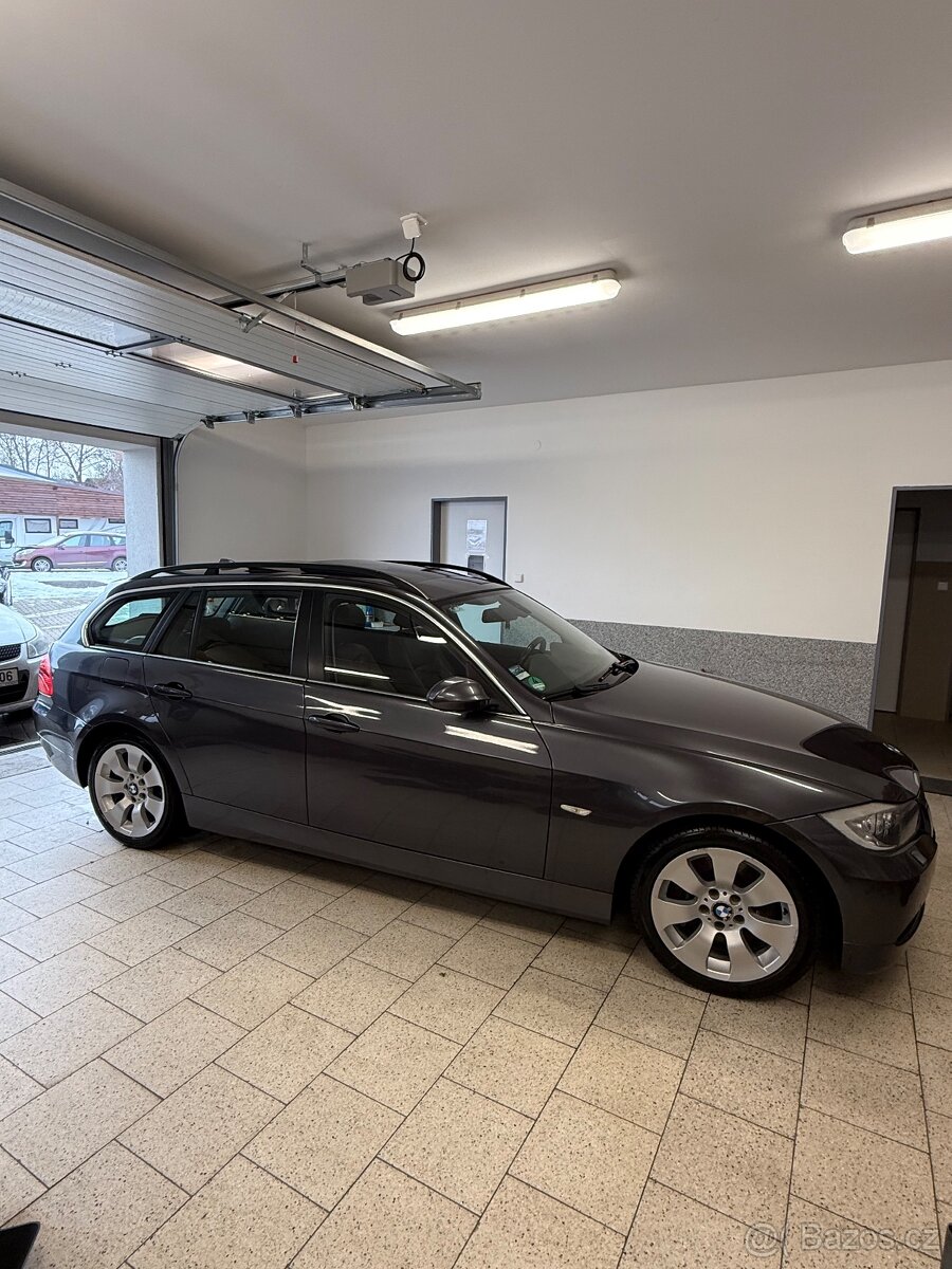 BMW e91 330i 200kw 197 000km - 4
