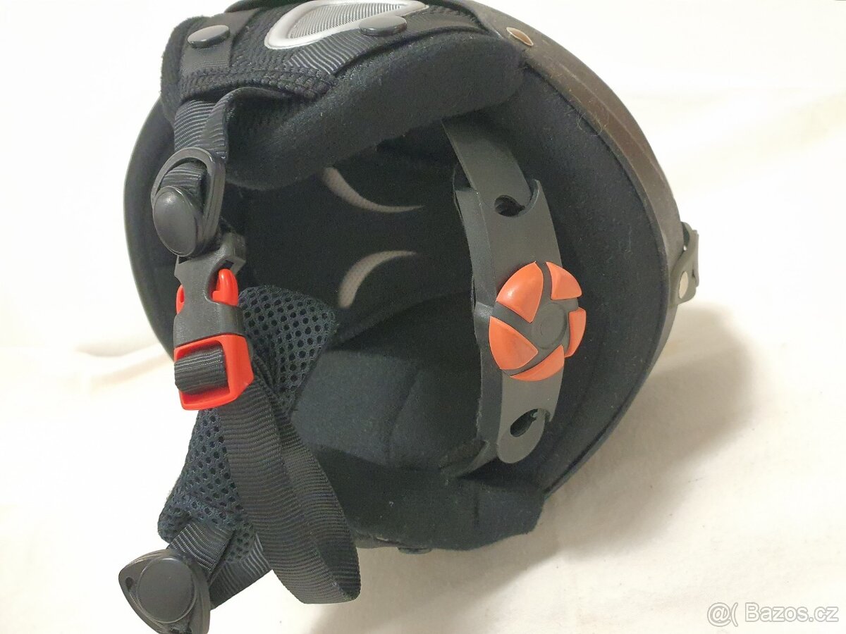 vel.57 levná značková lyžařská helma BLIZZARD - 4