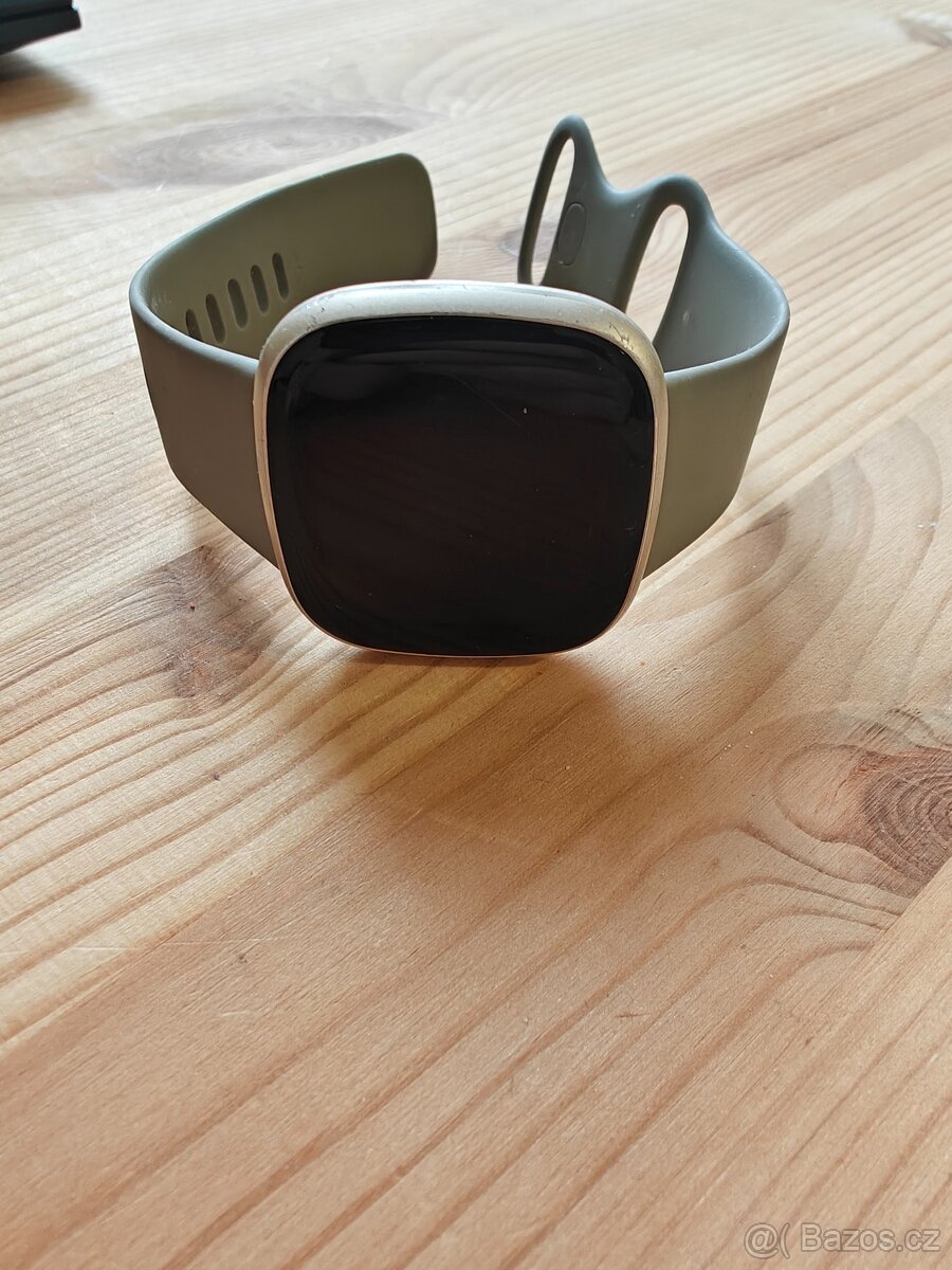 Fitbit versa 3 - 4