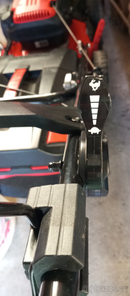 Sekačka s pojezdem - 4