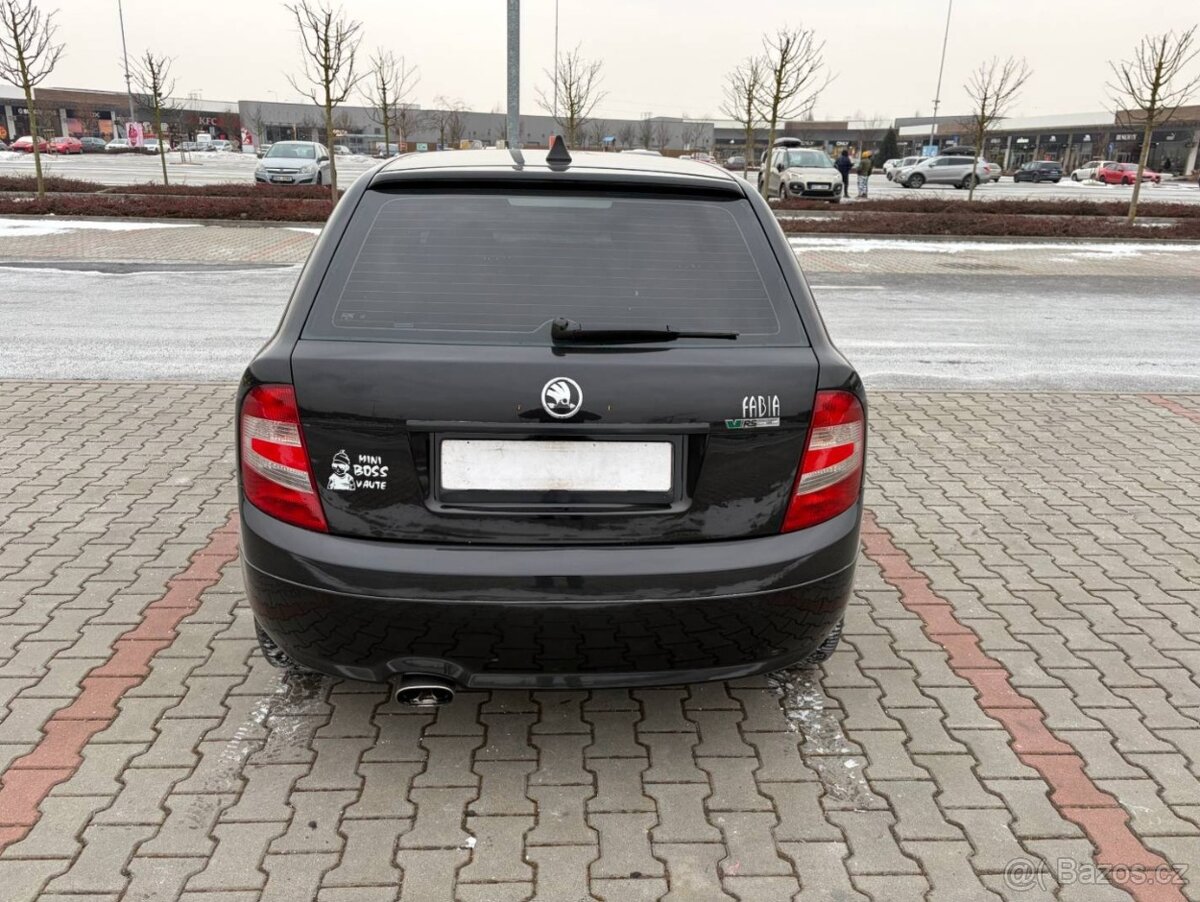 Škoda Fabia 1.9 TDi 96kw RS serviska - 4