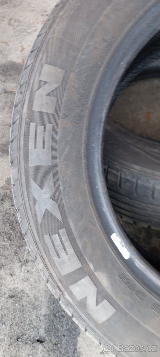 Nexen 195/65/15 - 4