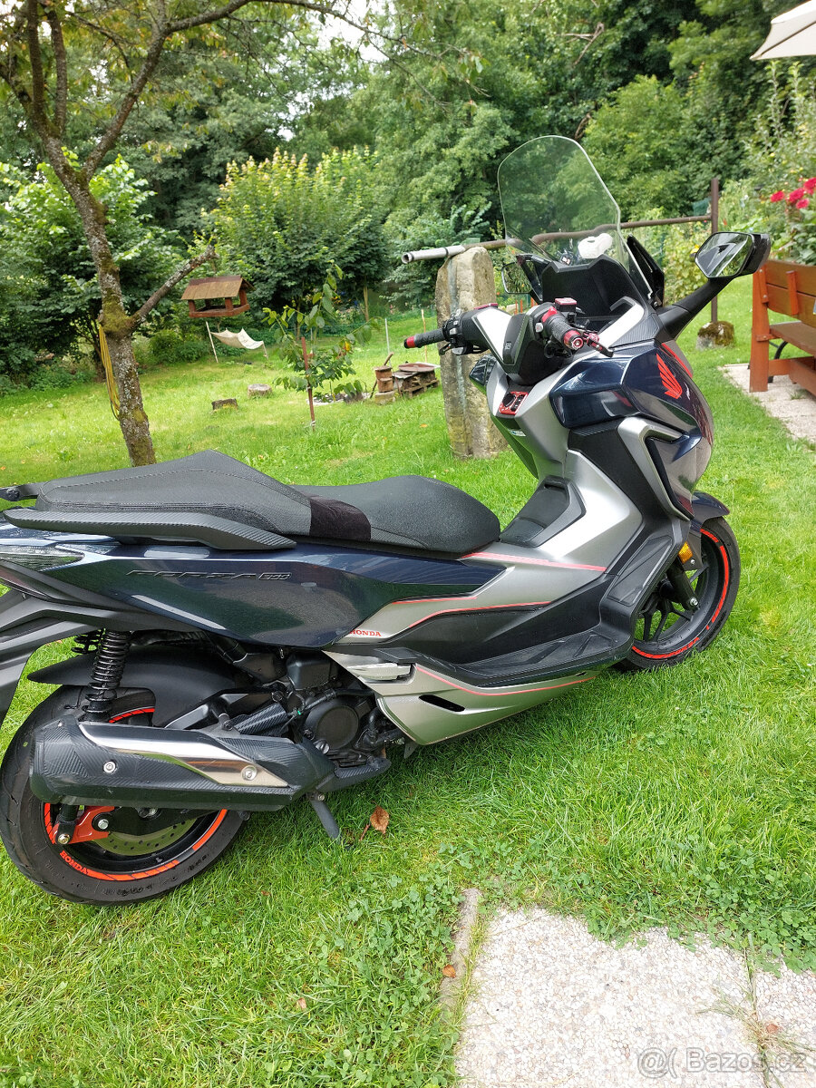 Honda Forza 300 r.v. 2020 - 4