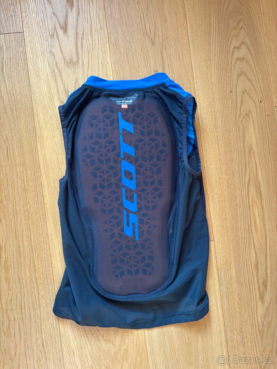 Dětský chránič páteře Scott - 4