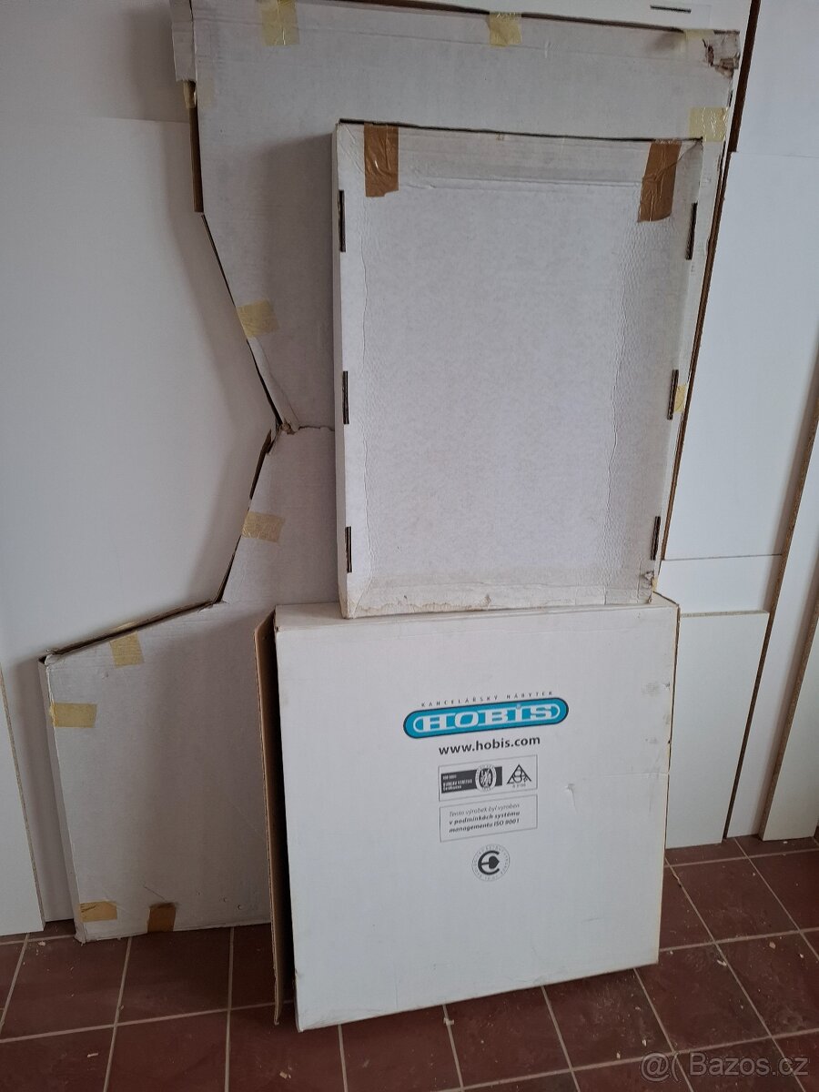 Kancelářský stůl rohový - 4