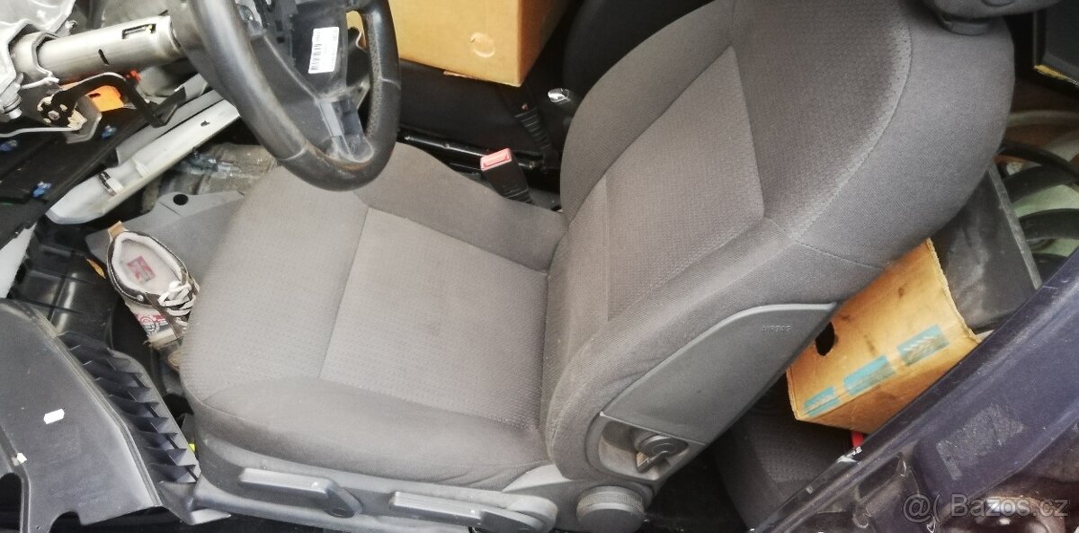 Díly z Opel vectra C kombi - 4