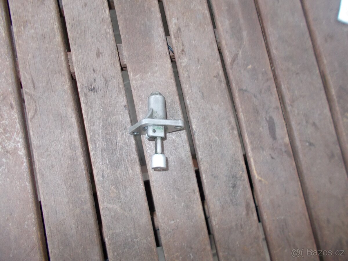 Husqvarna 610 / 410 - napinak - 4