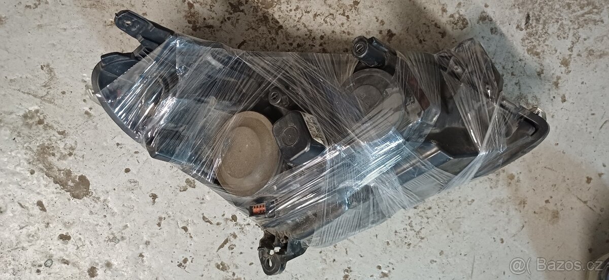 Opel Astra,světlomety - 4