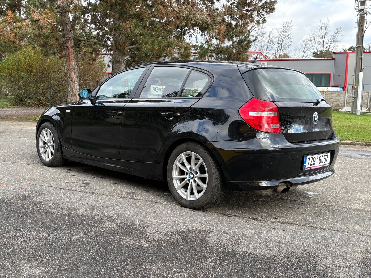 BMW e87 118i - 4