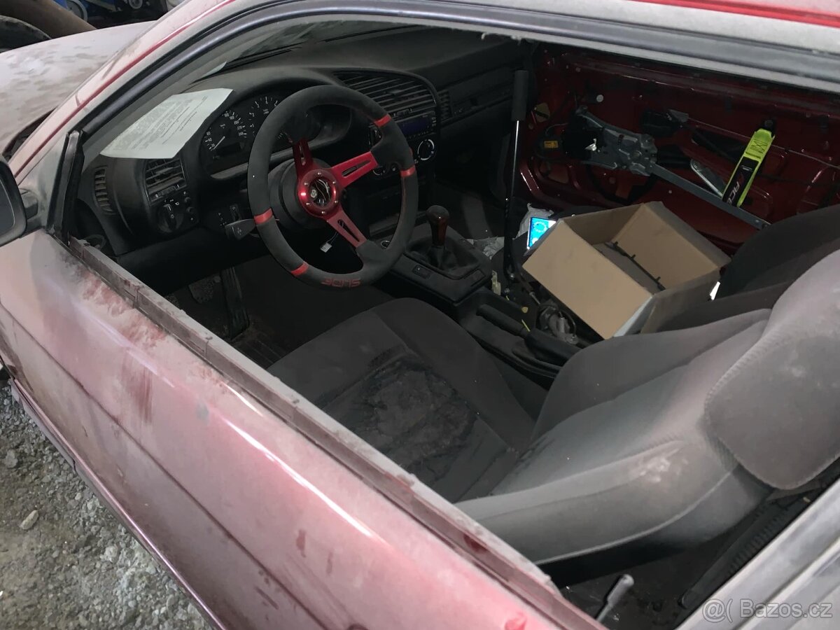 BMW E36 COUPE 328i swap - 4