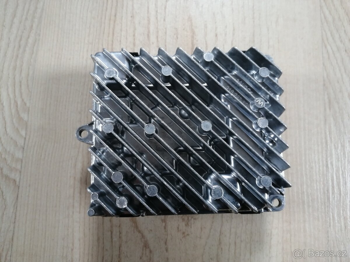 Jednotka světlometu AUDI 4K0941572DC - 4