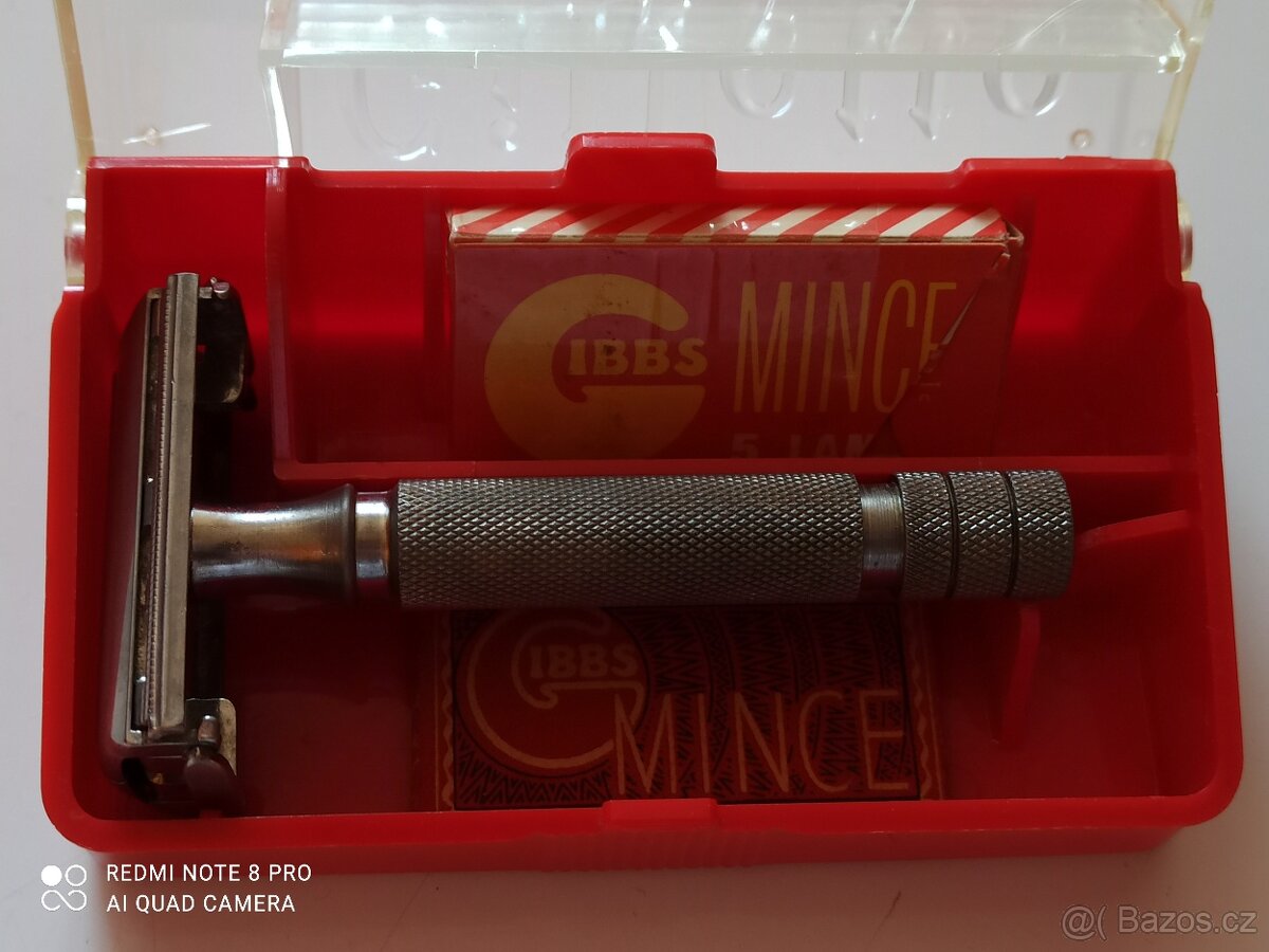 holicí strojek Gillette Rocket s krabičkou - 4