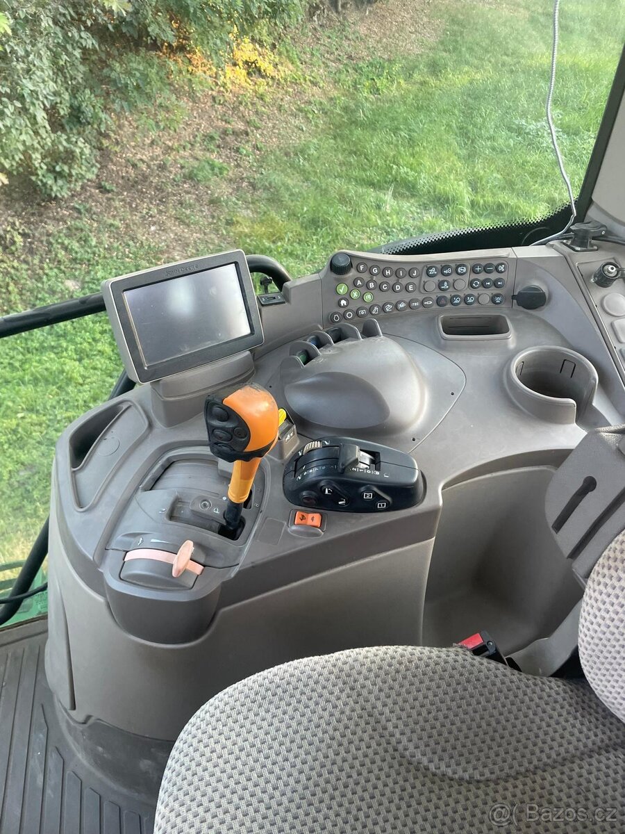 John Deere 6150R - 4