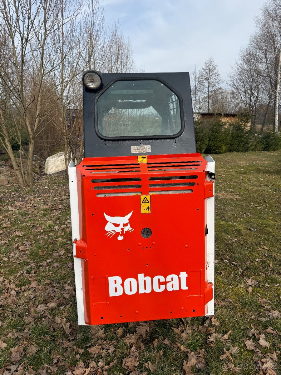 Bobcat S70 smykový nakladač - 4