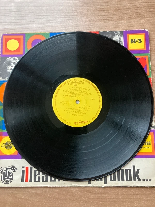 Illések és pofonok - 4