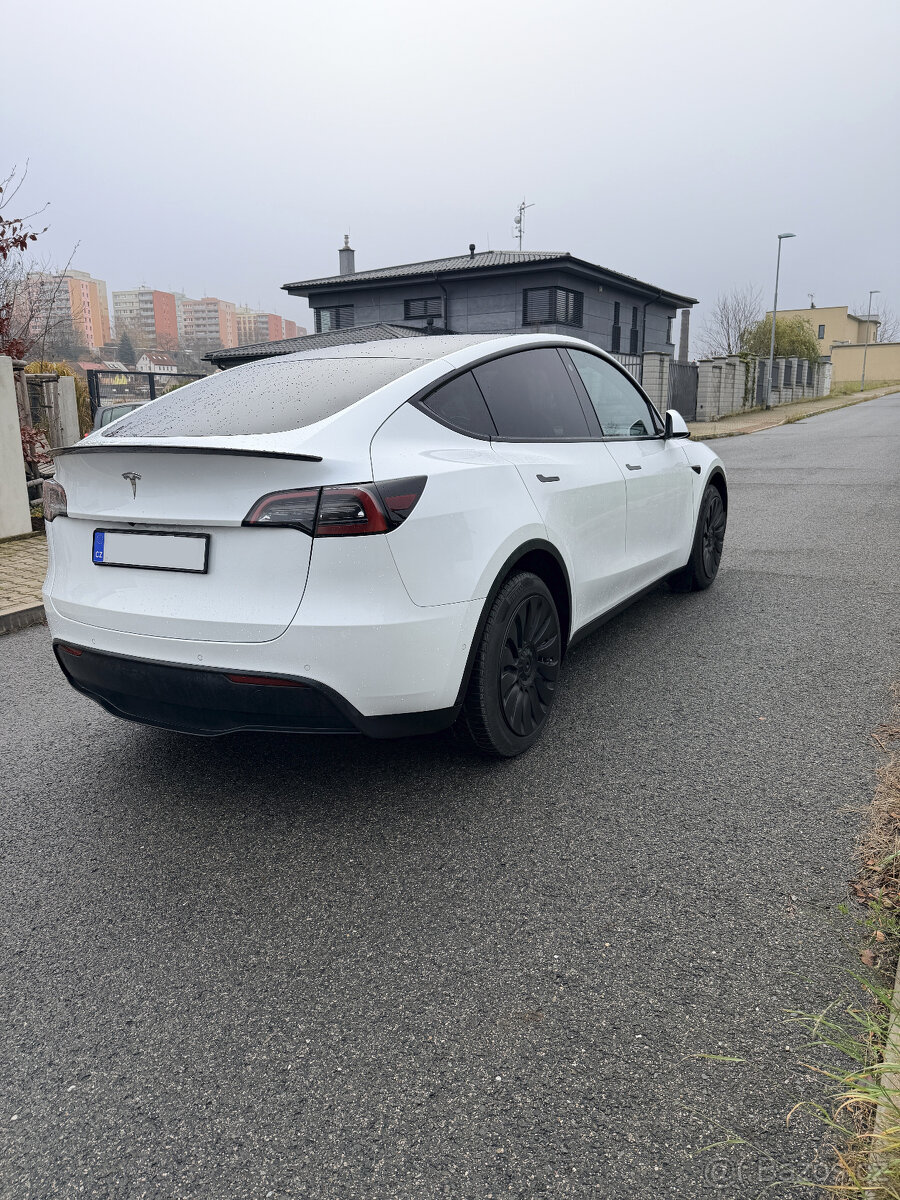 Tesla Model Y, Long Range AWD 79kWh, SoH 93% - 4