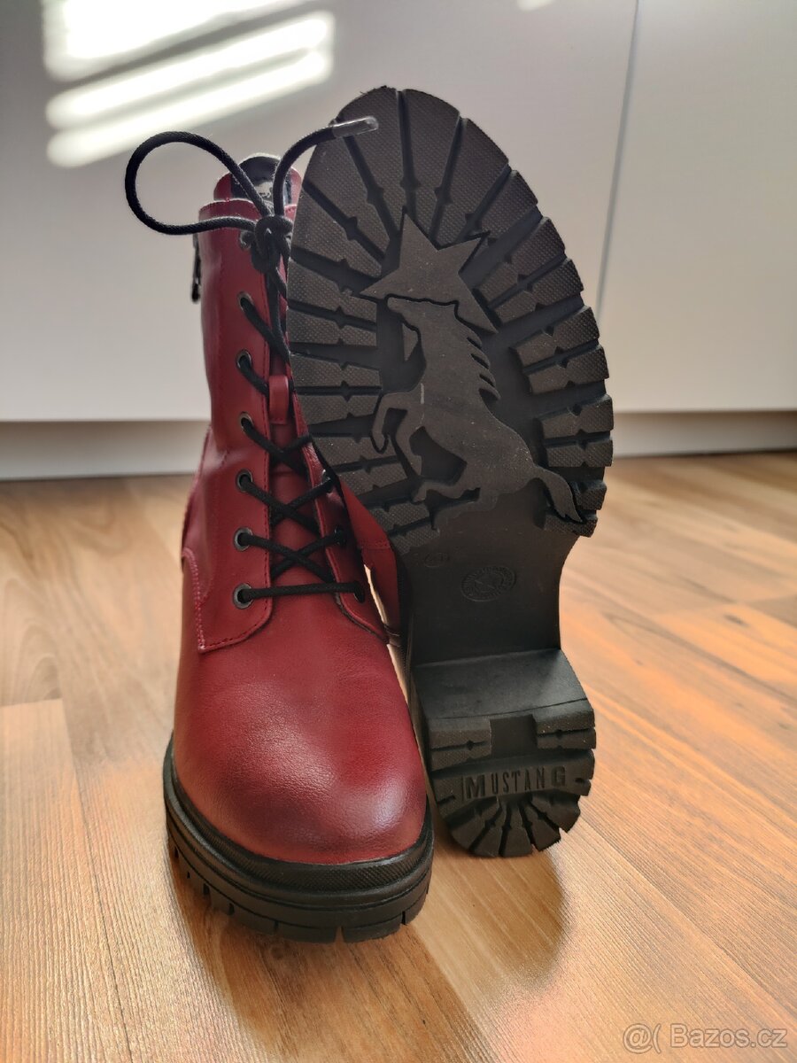 Kotníčkové boty Mustang - 4