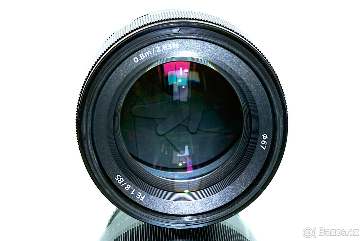 Sony FE 85mm f/1,8 + UV filtr TOP STAV - 4