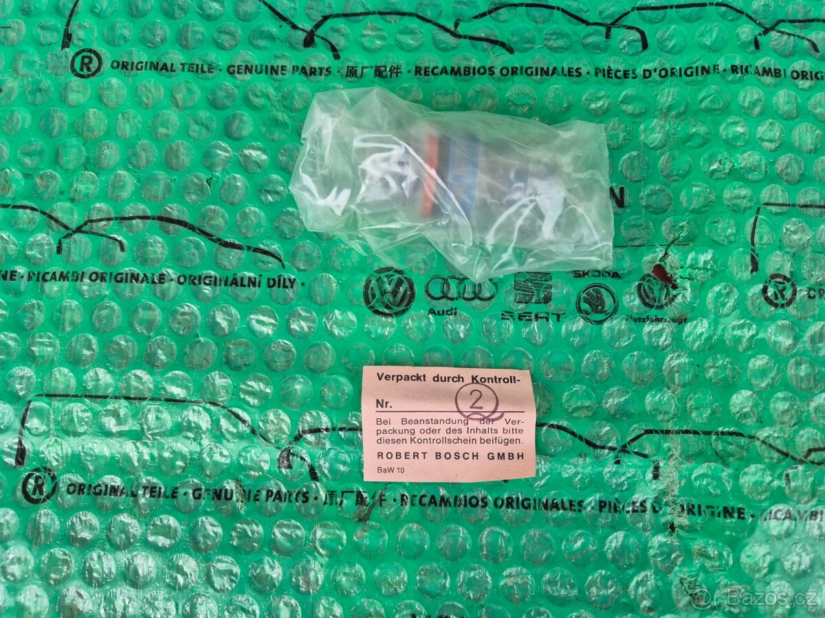 vstřikovací ventil Škoda Favorit, Felicia 1.3 BMM 50kw 11594 - 4