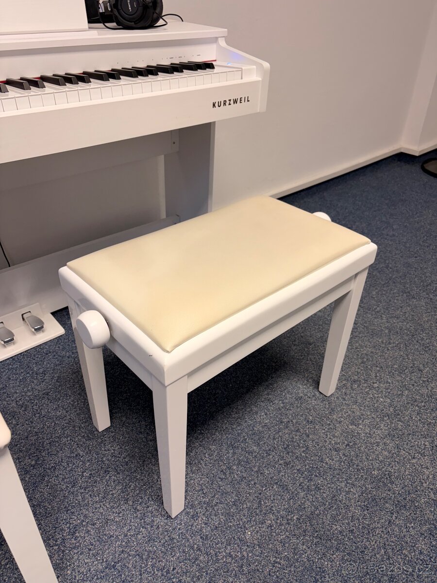 Digitální piano Kurzweil M70 - 4