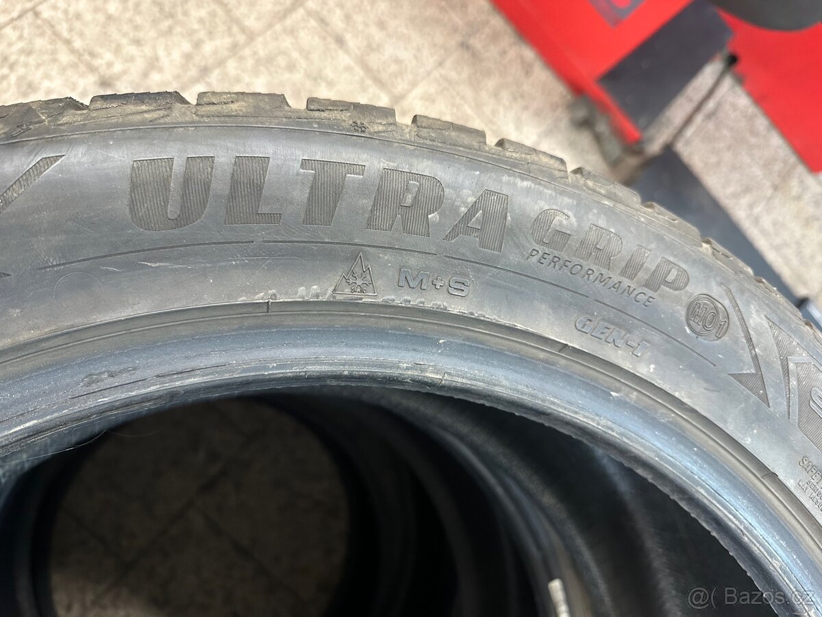 Zimní pneu 275/45 R21 110V GoodYear - 4