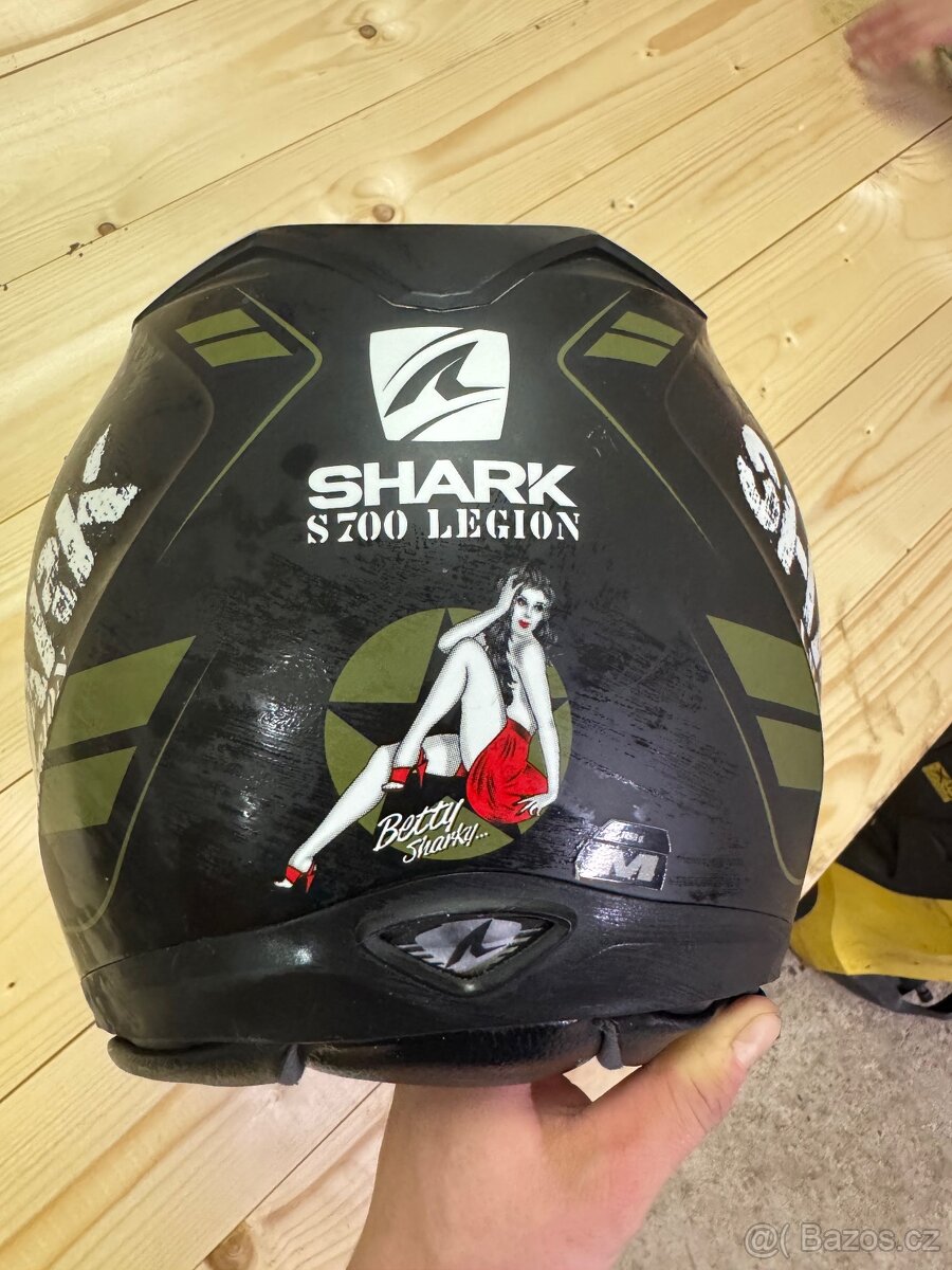 Přilba na motorku - 4