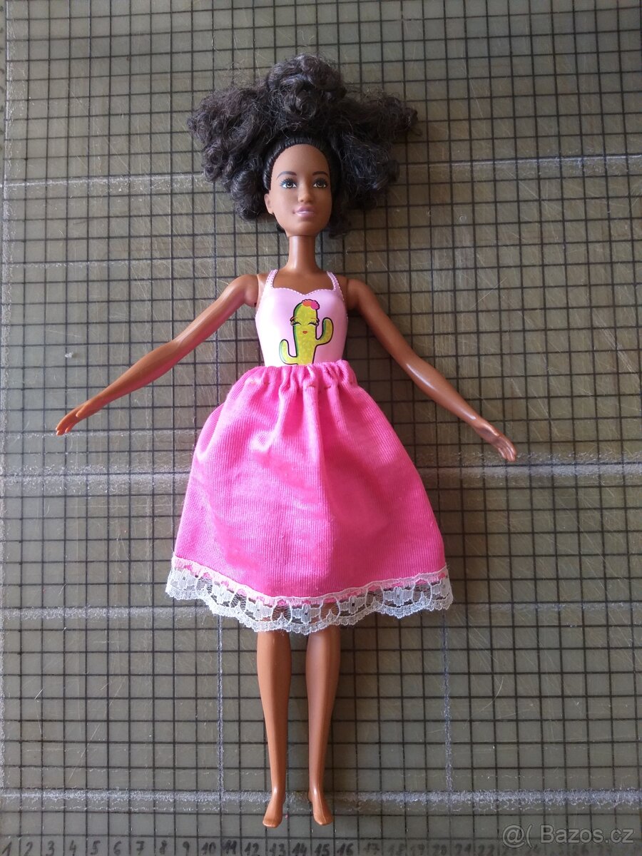 Barbie plážová, hnědé pleti - 4