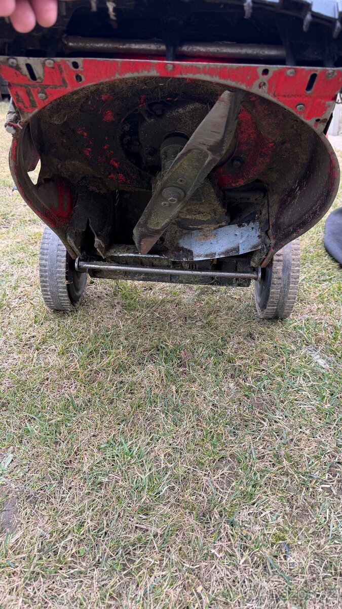 Benzínová sekačka s pojezdem - 4