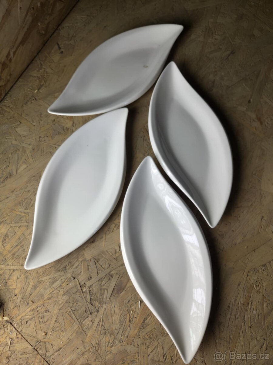 NÁDOBÍ, hrnek, hrnec, talíř aj. - 4