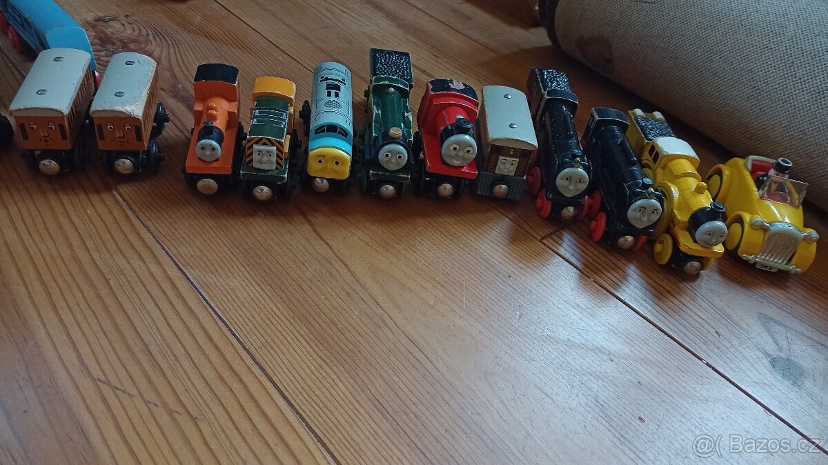 Dřevěné vláčky sada - 4