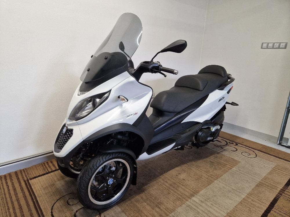 Piaggio MP3 500 ABS LED ESP USB 5/2015 - 4