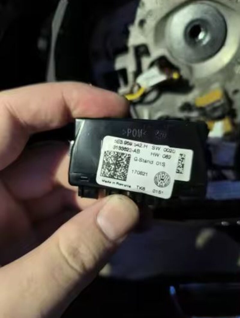 MQB EMULATOR NA VOLANT OPRAVA NEFUNKCNEHO ASISTENTU - 4