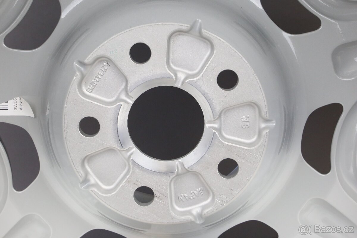Alu disk Bentley nový 3W0601025BA - 4