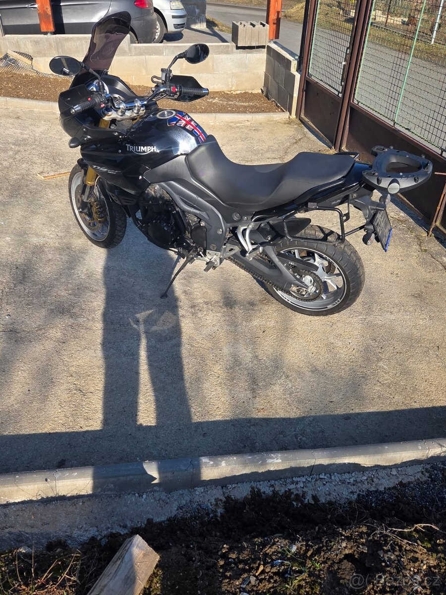 Triumph Tiger 1050 - 4