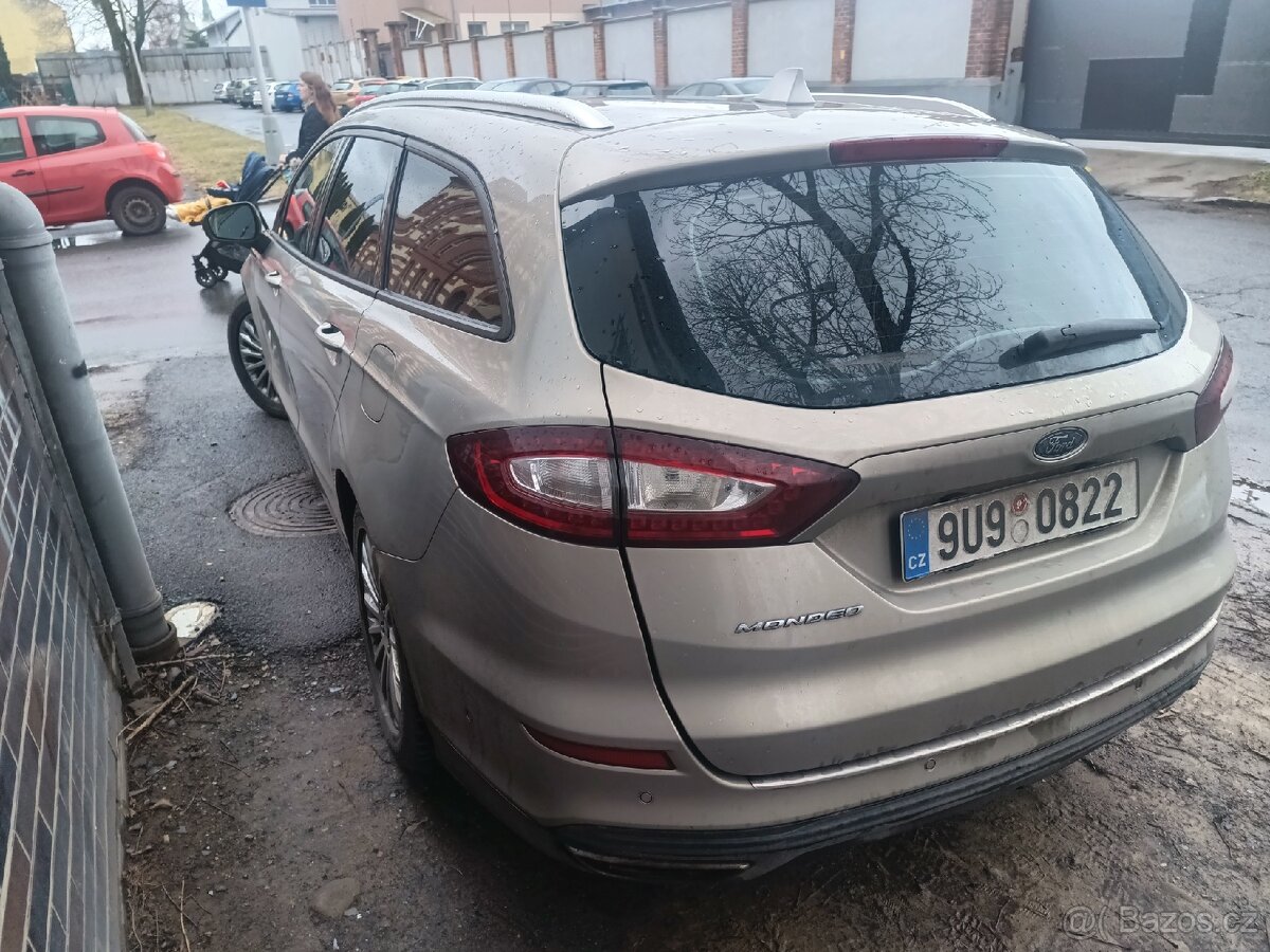 Ford Mondeo kombi 2.0 - 4