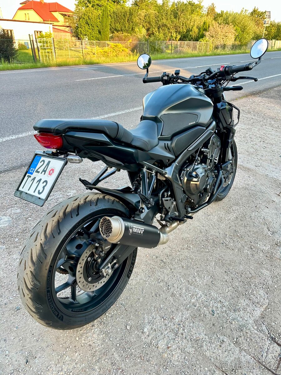 Honda cb 659r - 4