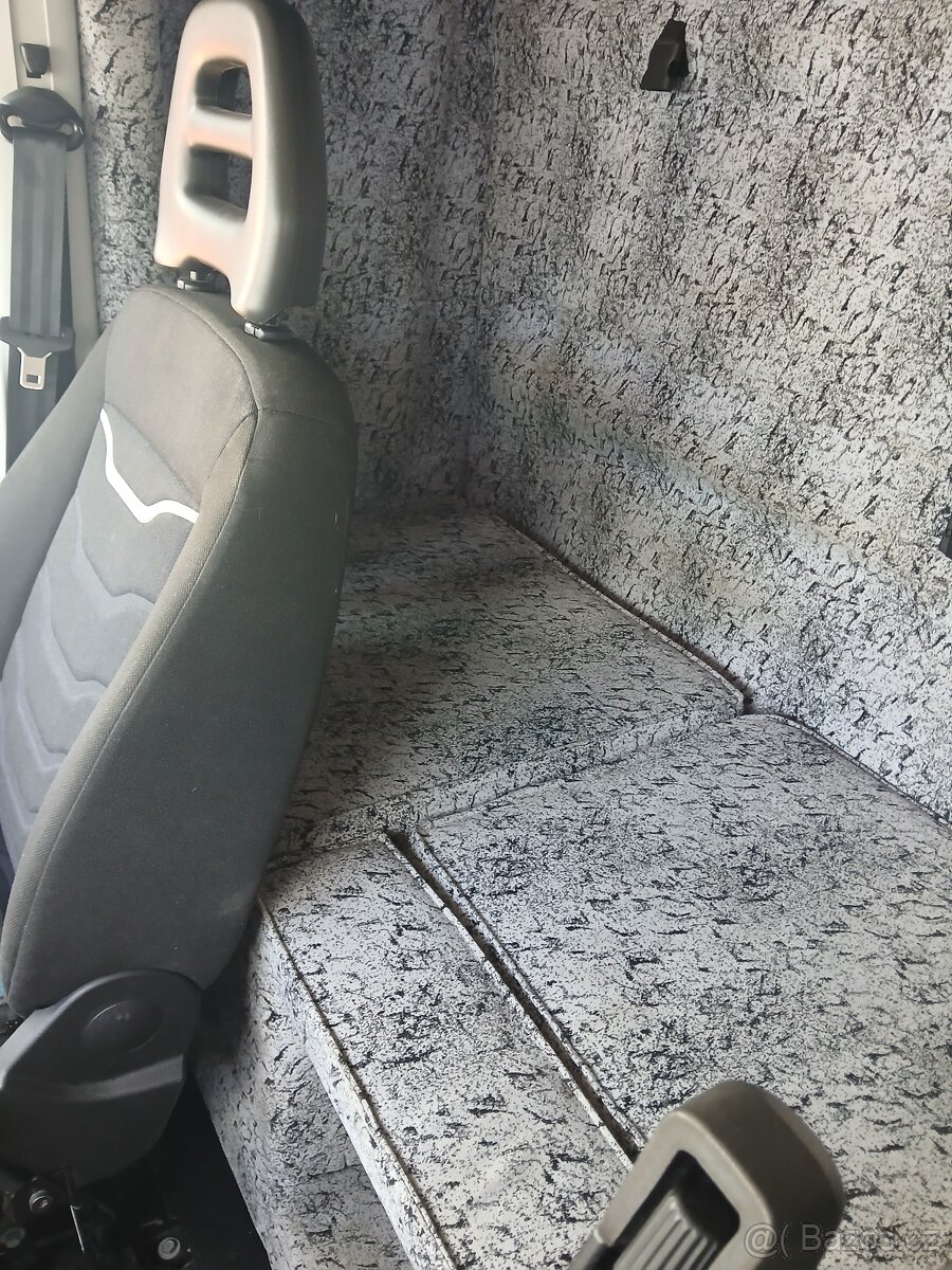 Prodám iveco daily 3.0 132kw r.2021 nový v čr.DPH - 4