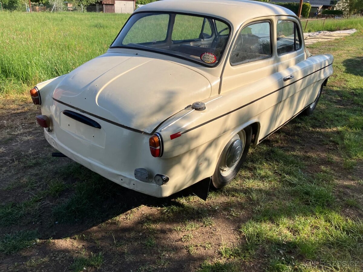 ŠKODA 440 SPARTAK - 4