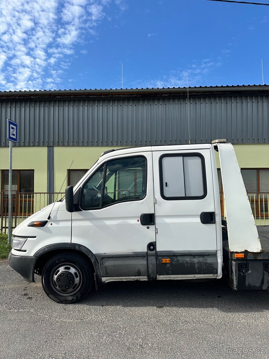 Odtahovka Iveco Daily 35C 11D