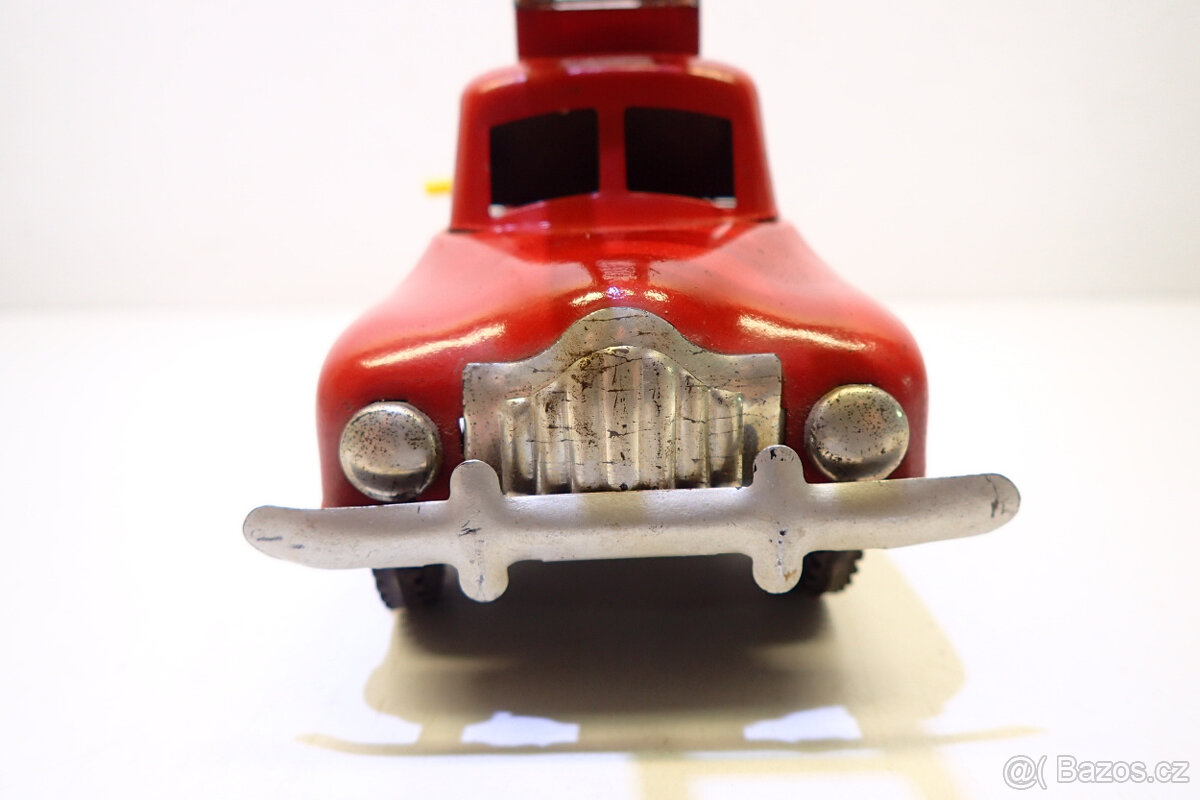 Hasičské Auto na setrvačník- staré Hračky - 4