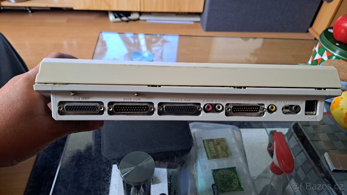 Prodám Commodore Amiga 600, myš, zdroj, joystick - 4