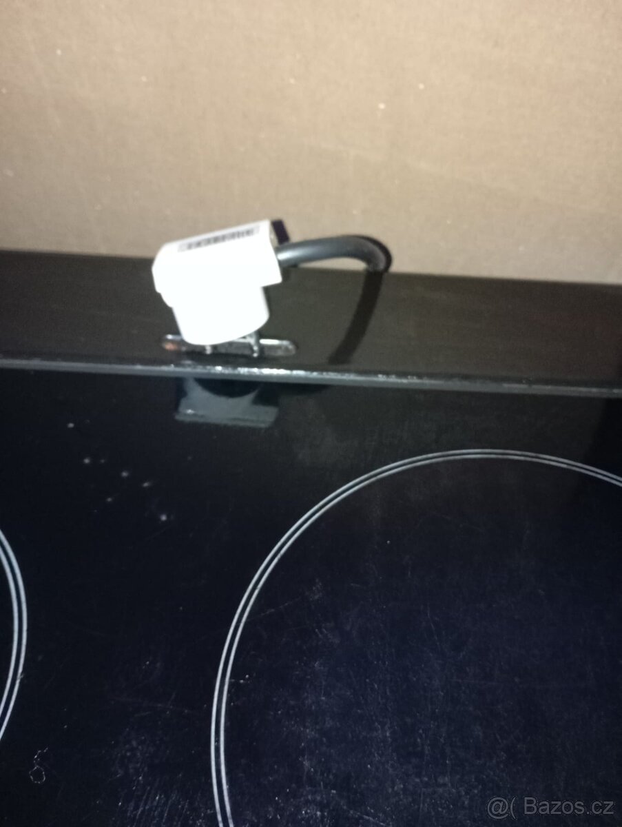 Sklokeramický sporák Siemens, černý, funkční, záruka 2 měsíc - 4