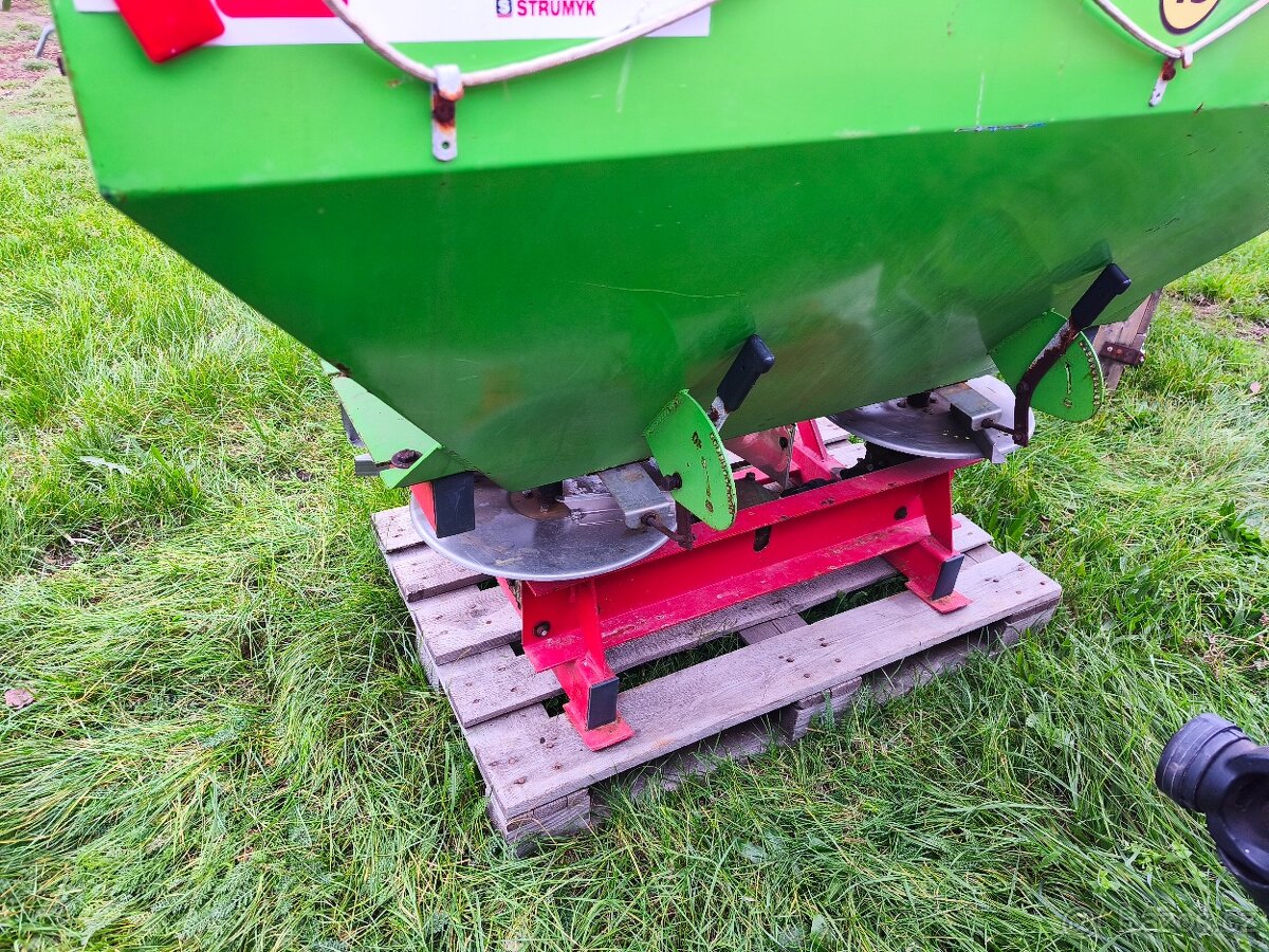 rozmetadlo umělých hnojiv - 4