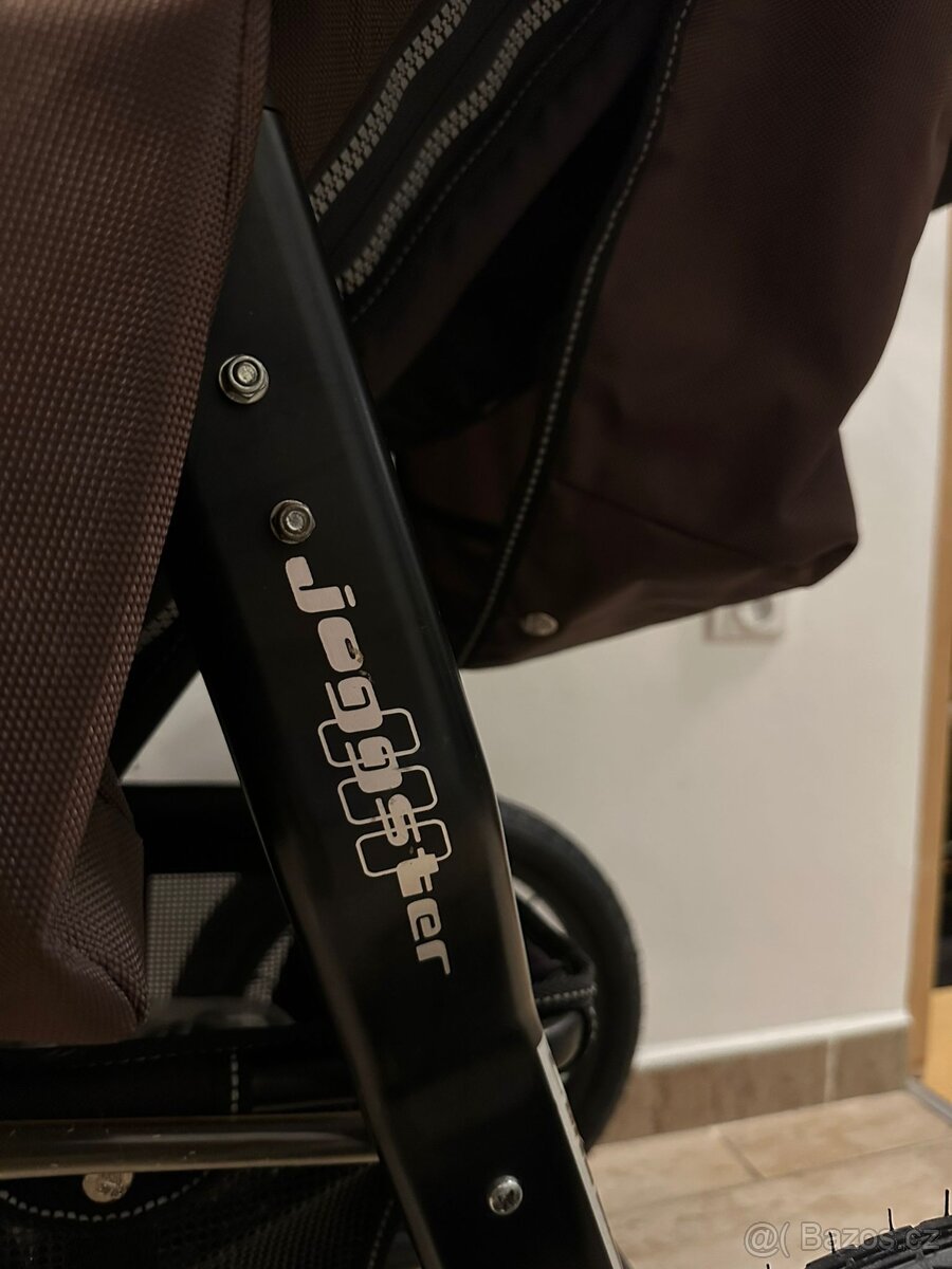 Dětský kočárek - 4