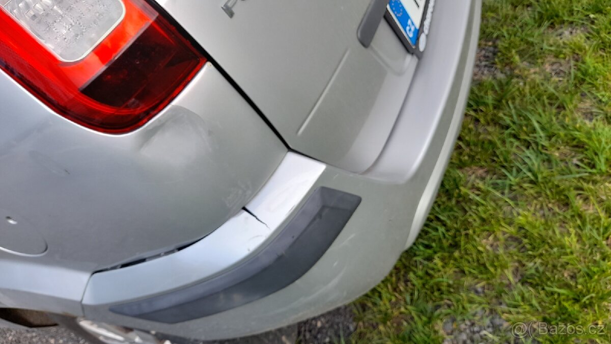 Ford Fusion 1,4i - 4